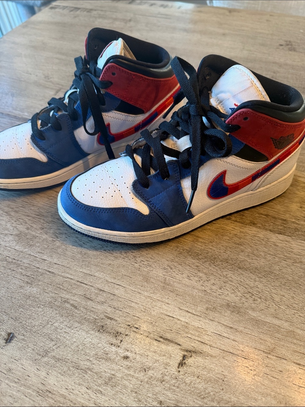 Jordan Kids' Nike High Tops Kids Size 5.5 - Picture 4 of 6